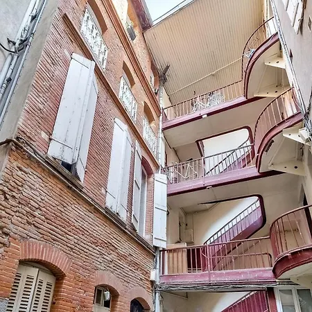 Apartmán 40m2 With Terrace Carmes-stmichel *